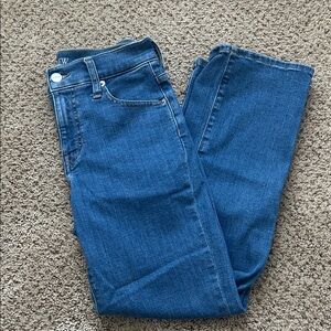 J Crew Mid Rise crop Kick Out size 24